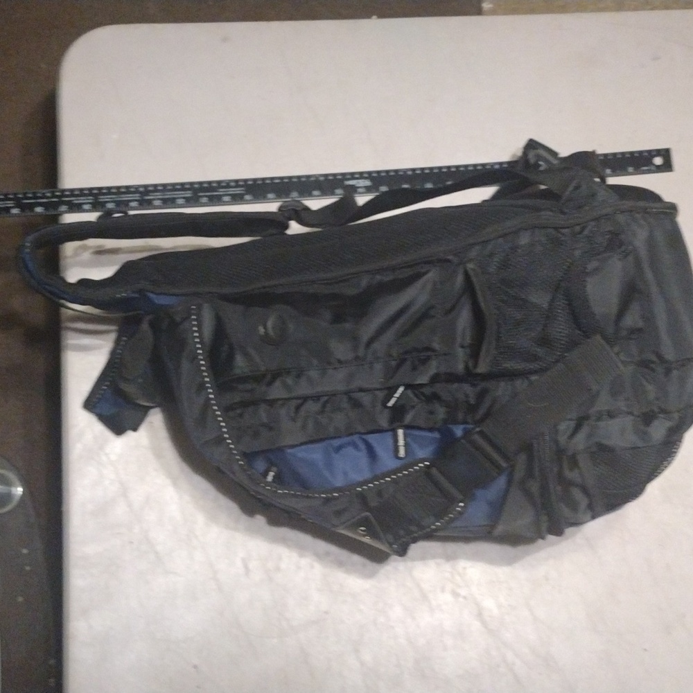 Cisco systems backpack - Picture 4 of 11